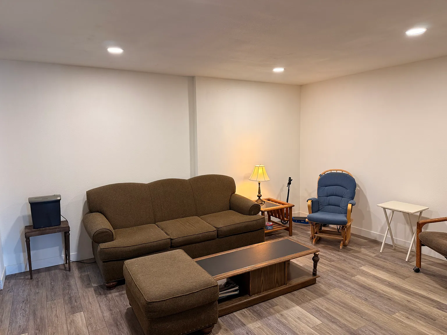 1 bed, 100 sqft, $575 — Photo 4