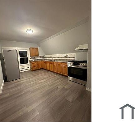 1st image of 46 Hawkins St Floor 3
