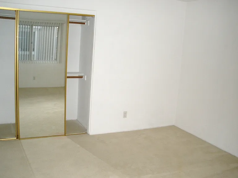168 Manhattan Ave — Photo 13