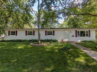 700 W Park St, Thomasboro, IL