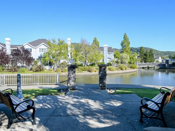 64 Mariners Circle, San Rafael, CA 94903
