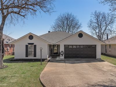 209 S Parkridge Dr, Benton, LA, 71006
