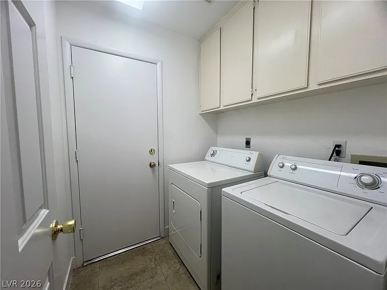 1309 Goldenglow Rd — Photo 11