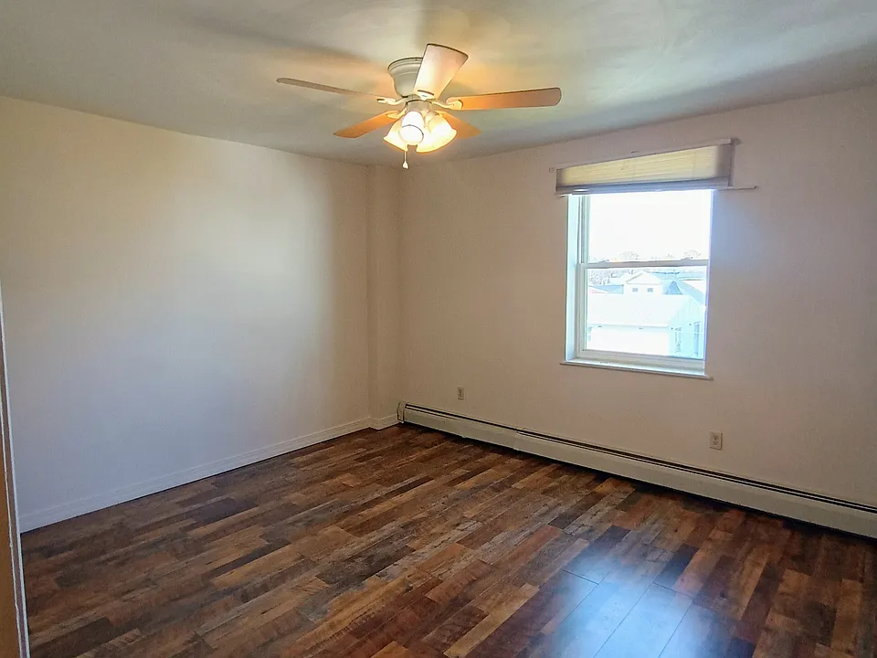 314 Keystone Ave #6