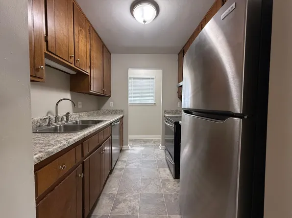 1563 Willow Bend Way APT B, Tallahassee, FL 32301
