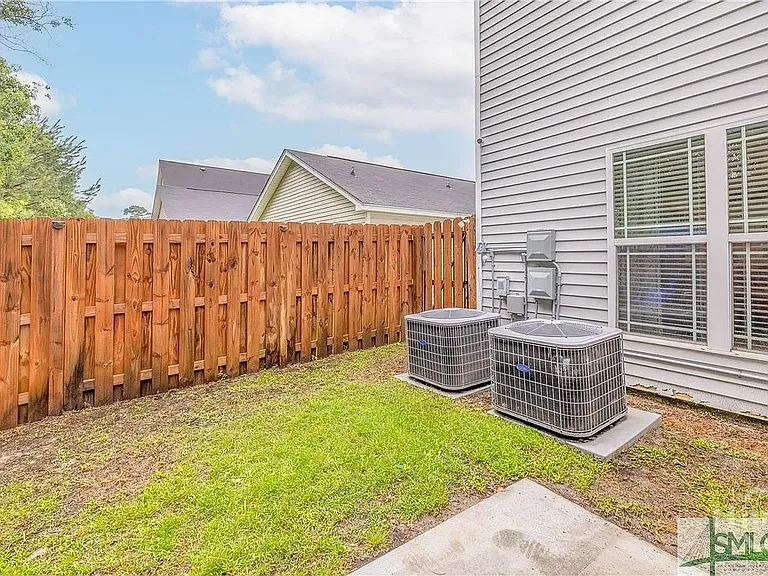 146 Chapel Lk S — Photo 27