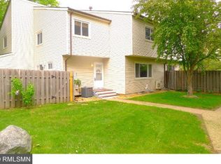 1523 Woodview Ave W, Eagan, MN 55122