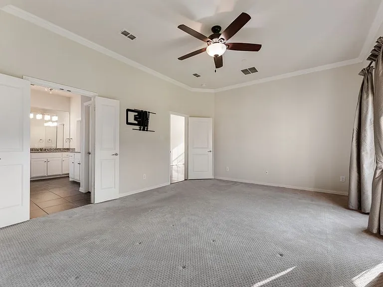 2518 Bill Moses Pkwy — Photo 7