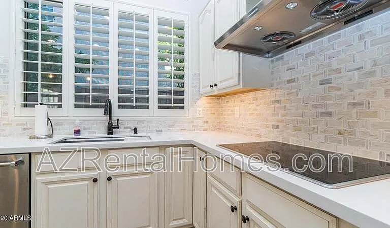1883 E Dava Dr — Photo 5