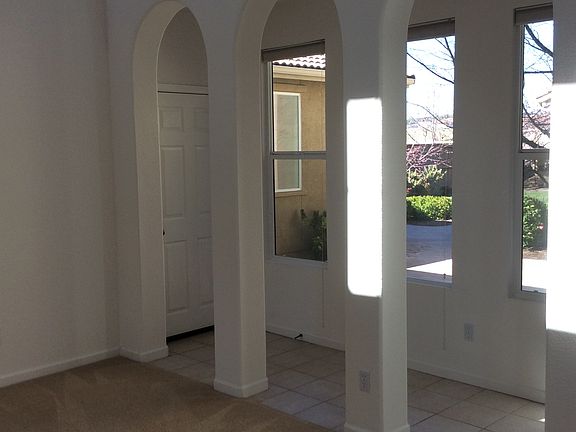 3rd image of 2086 Beckett Dr