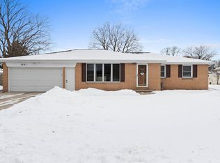 1521 Careful Dr, Green Bay, WI 54304
