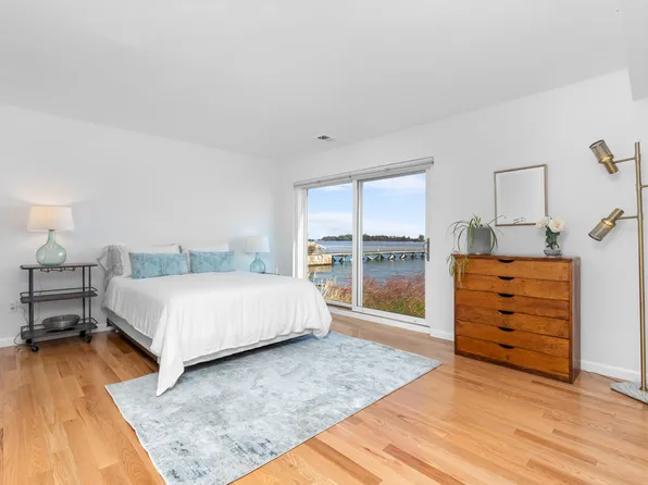 8 Deepwater Way image 8 of 23