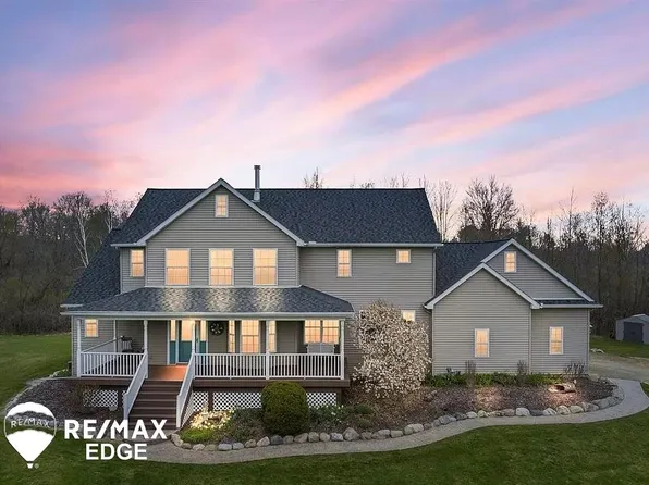 1333 N Youngs Rd, Attica, MI 48412