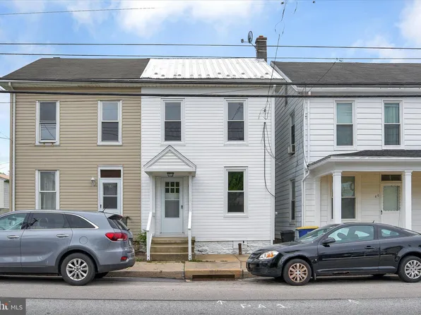 82 S Front St, York Haven, PA 17370