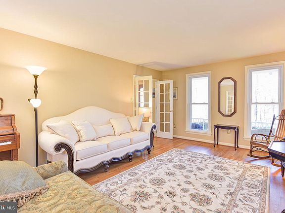 5th image of 11242 River Heights Ln