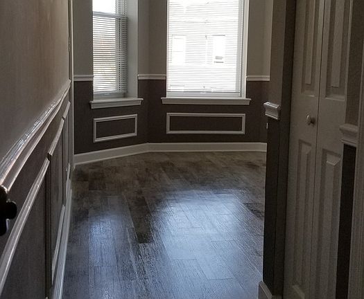 4th image of 1245 S Lawndale Ave #3F