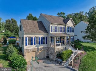 743 Connolly Dr, Red Lion, PA