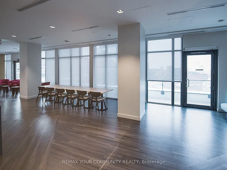 70 Princess St #2404 — Photo 35