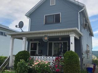 36 S Regent St, Hanover Township, PA 18706