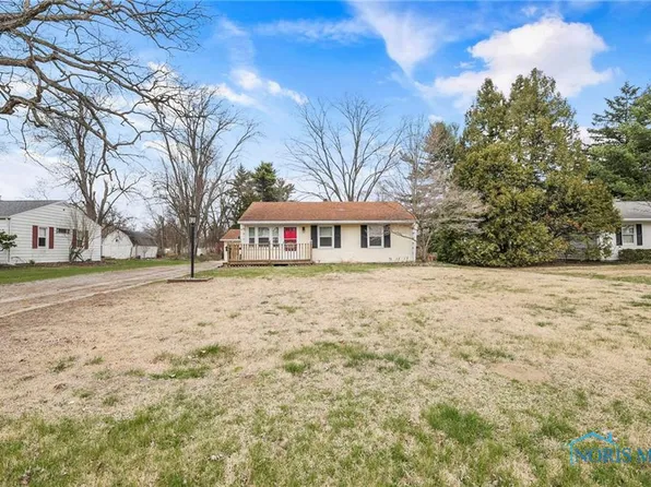 5960 Greenacre Rd, Toledo, OH 43615