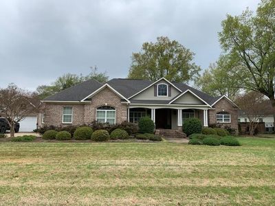 2033 W Bayou Ridge Rd, Greenville, MS, 38701
