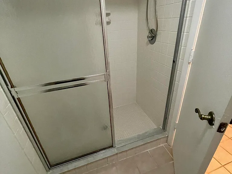 1550 SE Royal Green Cir #P203 — Photo 11