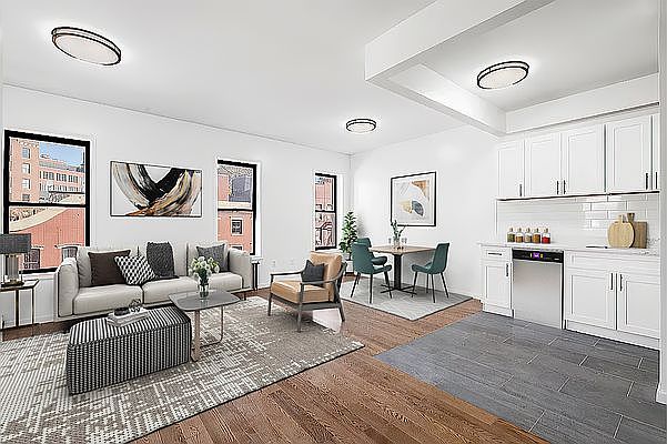 1st image of 55 Greenwich Ave #1/2