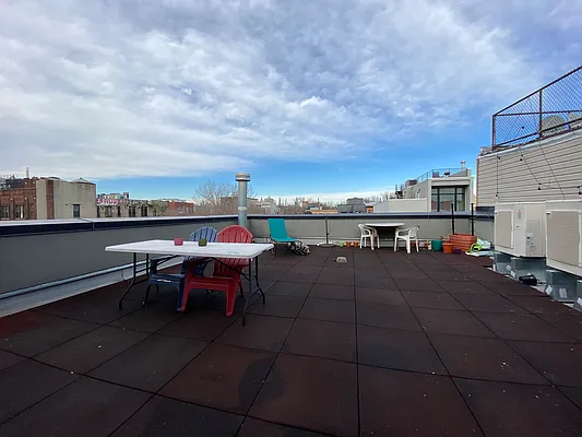 Rented by Rentopia | media 25