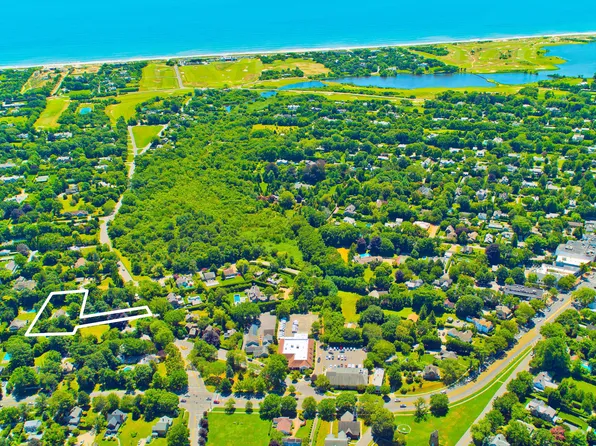 18 Egypt Ln, East Hampton, NY 11937