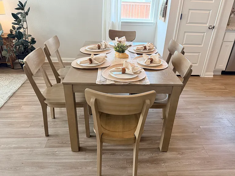 2401 Amara Levi Ln — Photo 19