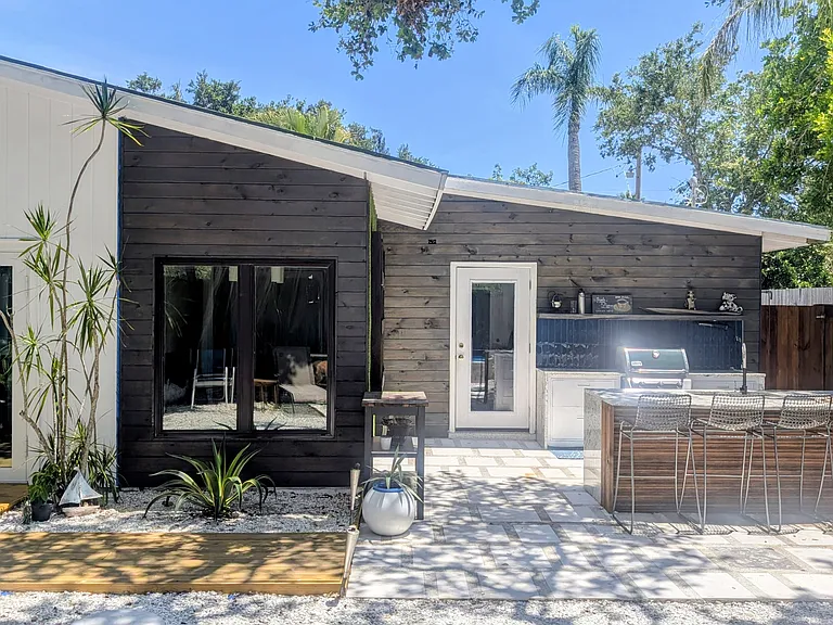 3579 Plantation Dr — Photo 15
