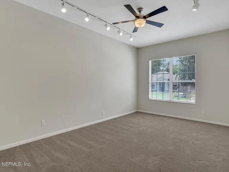 3845 Danforth Dr W — Photo 20