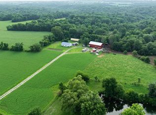 14500 Irish Ridge Rd, Burlington, IA 52601