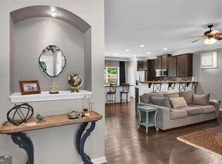 307 Lakeside Ln, Woodstock, GA 30188