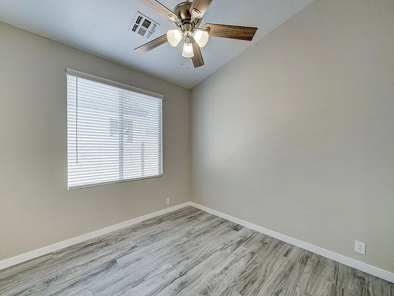 3720 S Heath Way — Photo 12