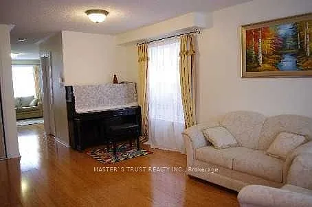 5 Bern St E — Photo 10