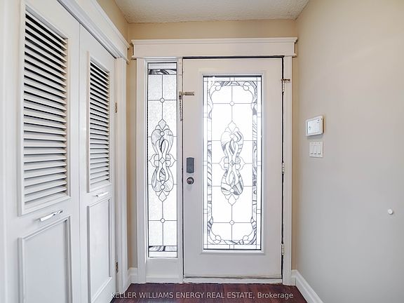 3rd image of 23 Downham Dr