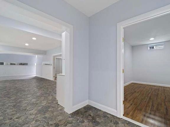 4th image of 22811 Angelique Dr