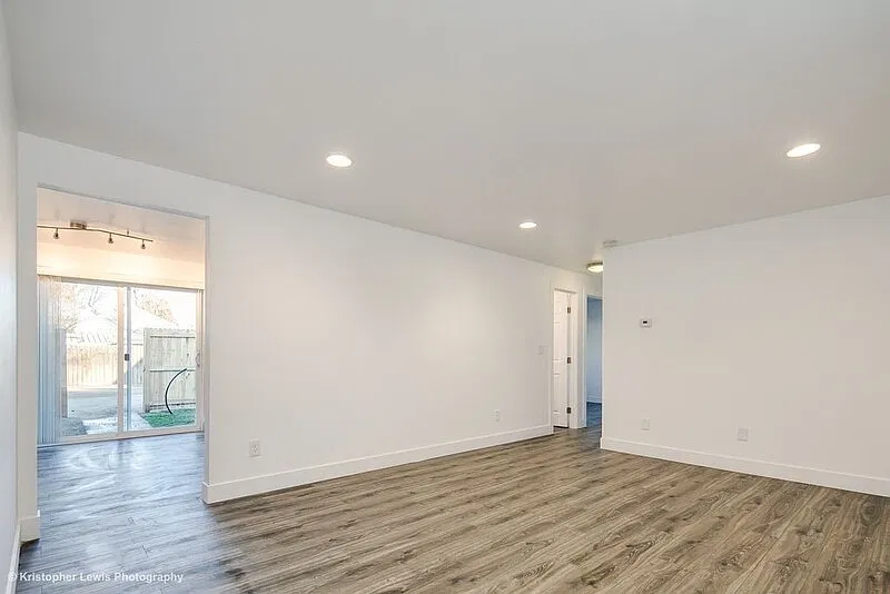 4 bed, 2.0 bath, 1700 sqft, $2,350 — Photo 4