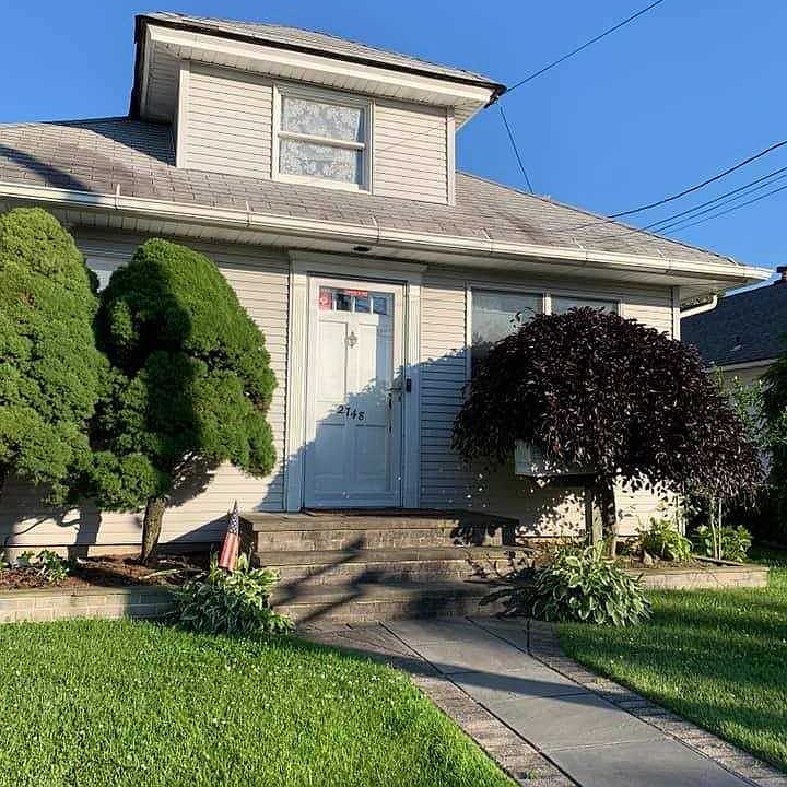 1st image of 2748 Beltagh Ave