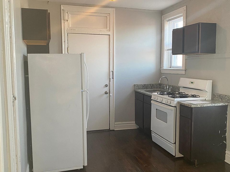 1st image of 11343 S King Dr #2M
