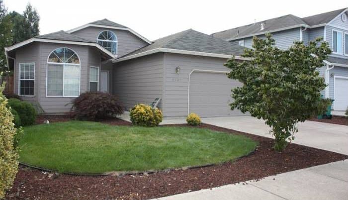 1st image of 2507 NE 163rd Ct