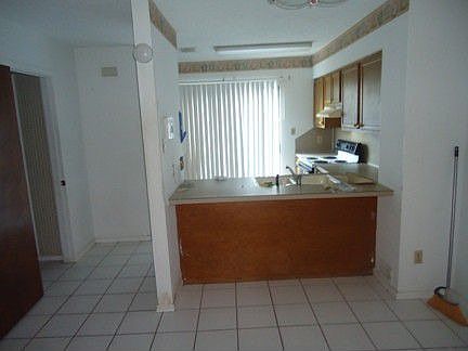 4th image of 964 Winter Garden Dr