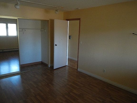 4th image of 1606 Marika Rd