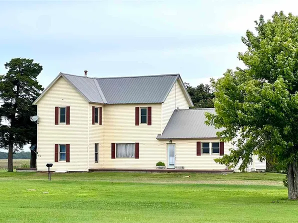 16990 W Fountain Rd, Tonkawa, OK 74653