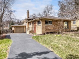 110 S Forest Ave, Palatine, IL