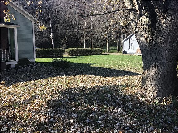 4th image of 49695 Water Blainsville St