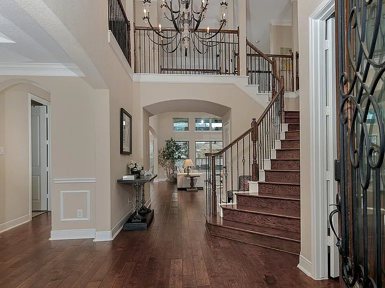 18 Shallowford Pl — Photo 4