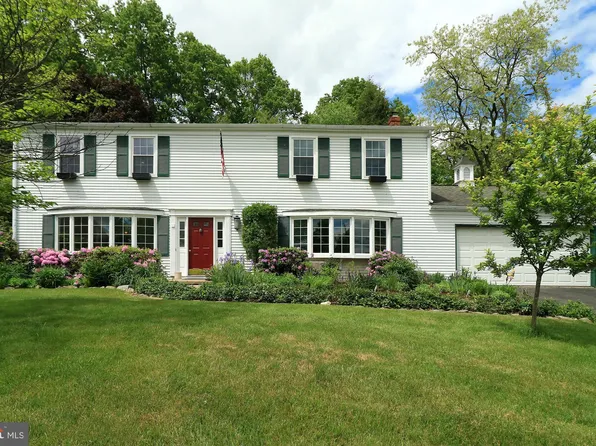 108 Westwood Cir, State College, PA 16803