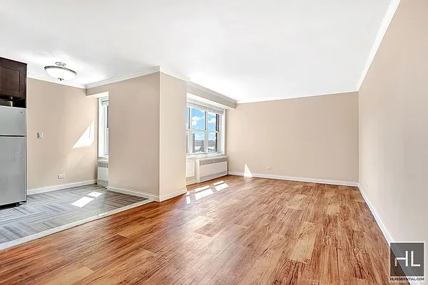 Rented by Highline Residential | media 41